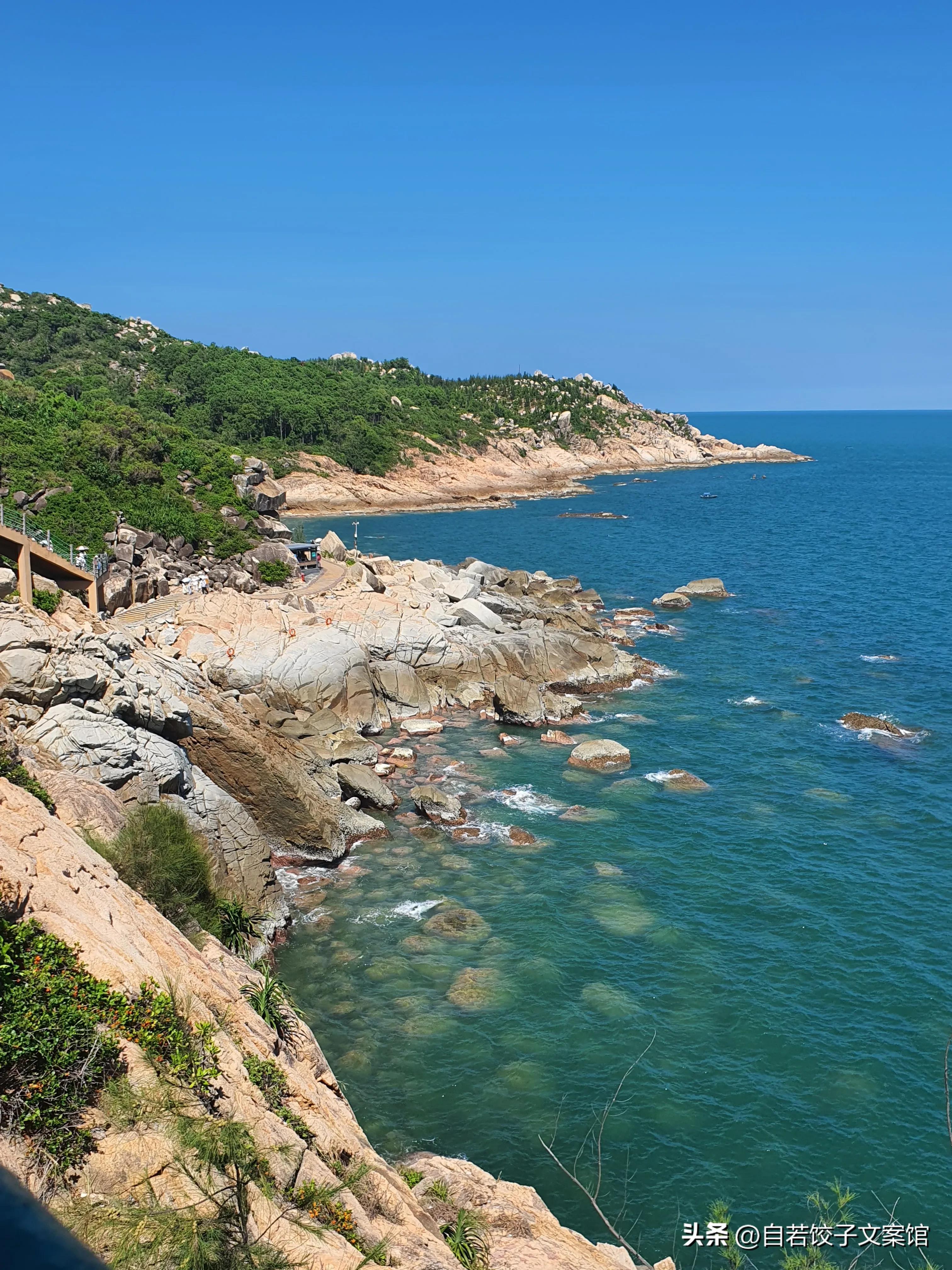 想去海边的文案，想去海边的文案简短（文案，去海边发朋友圈的文案）