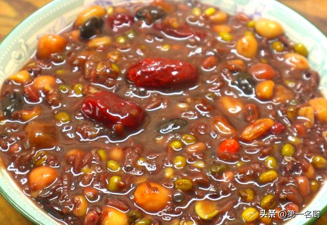 早餐食谱简单快速做法，早餐食谱简单快速做法面条（早餐少吃包子、油条）