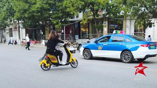小黄车共享电动车，青桔共享电动车今天用不了（共享电动车这些不文明现象要不得）