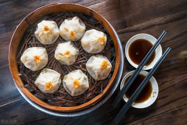 南京有名的十大美食特产有哪些，南京最好吃的特产是什么（你所不知道的南京特色美食小吃）