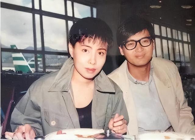 周润发的生活婚姻状况，周润发和余安安：离婚38年