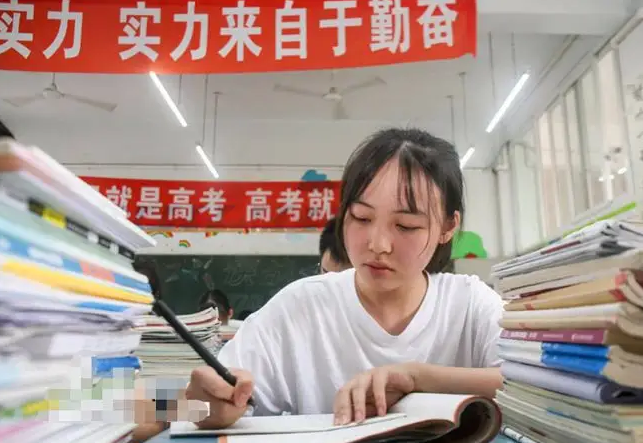 民办大学和公办大学有什么区别（工作一年后才明白）