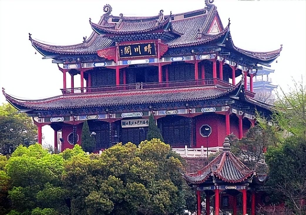 湖北旅游景点大全(武汉必去的10大旅游景点) - 悦闻天下