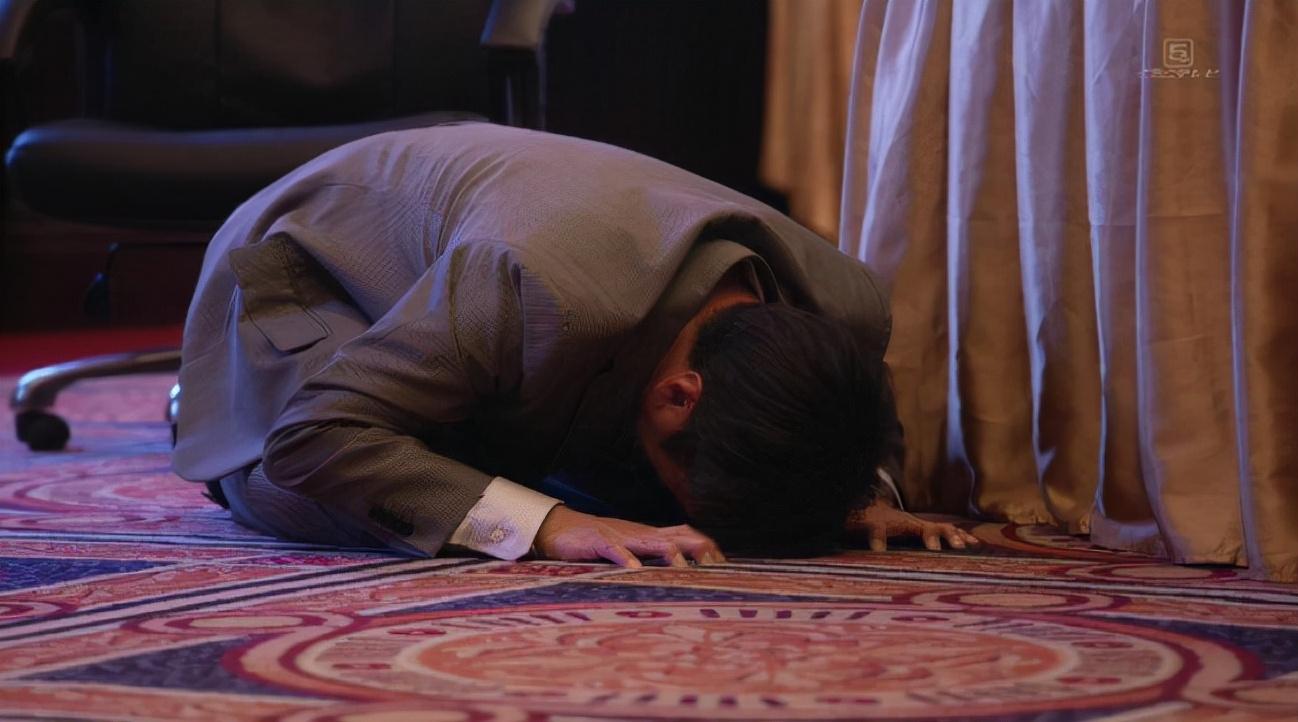 日本游戏播主无过错却"土下座"道歉,国内的up主学学吧