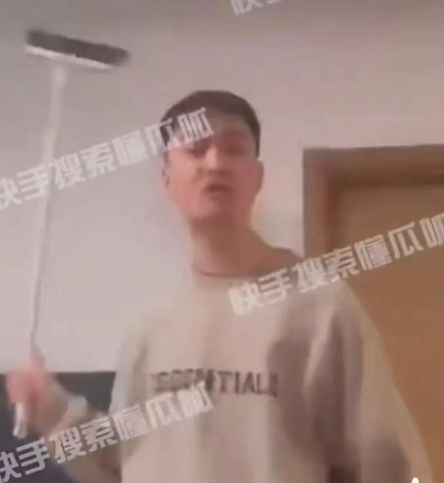 男星何龙龙被曝家暴，不仅家暴女友还吃软饭劈腿