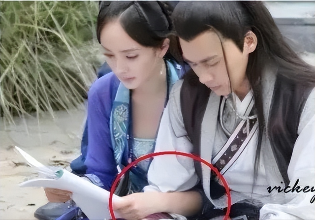 杨幂 绯闻女孩，她跟这些男明星都有过暧昧行为（\