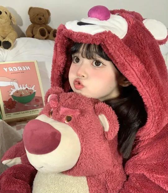 草莓熊头像/可爱/粉色系/爱没有技巧微信，草莓熊头像/可爱/粉色系/爱没有技巧，真诚才是必杀技（友友们草莓熊系列 快快收起来）