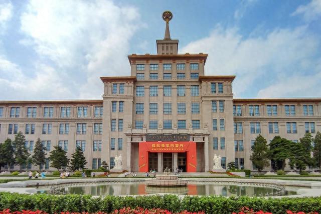 走，去中国人民革命军事博物馆