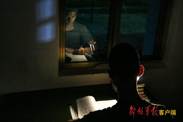 一个营有多少人，一个加强营有多少人（一个营里17人考上军校）