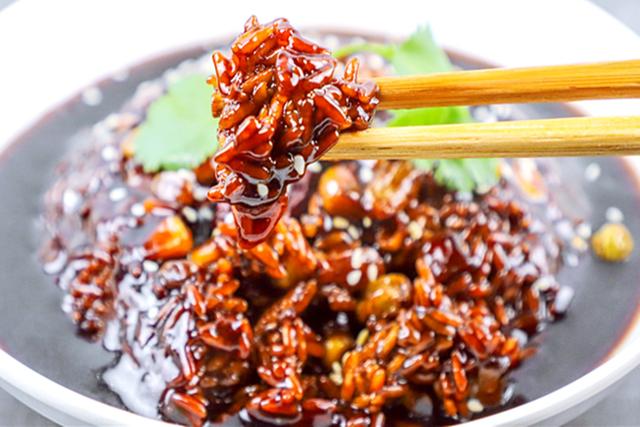 农历八月初八有哪些好日子，有钱没钱别忘吃\