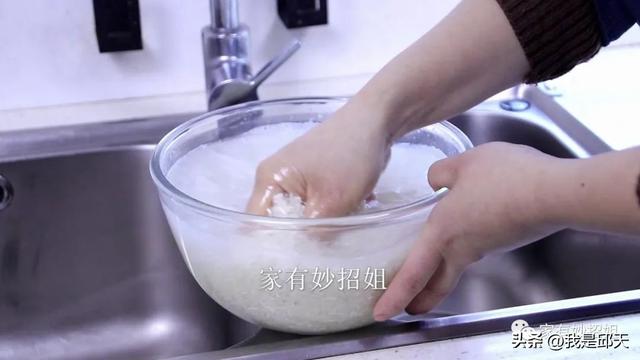 泡菜太酸了怎么补救，泡菜酸了怎么办（比老坛酸菜还酸爽）