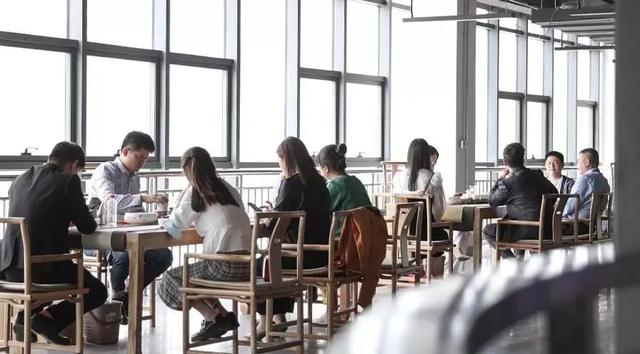 绿茶，红茶最大批发市场在哪价多少，绿茶批发市场在哪里（绿爱散茶大宗交易市场的服务闭环）