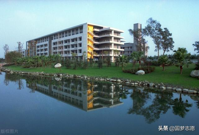 口腔医学专业哪个学校最好，2022口腔医学专业有哪些学校-口腔医学专业哪个学校最好（川大口腔医学专业）