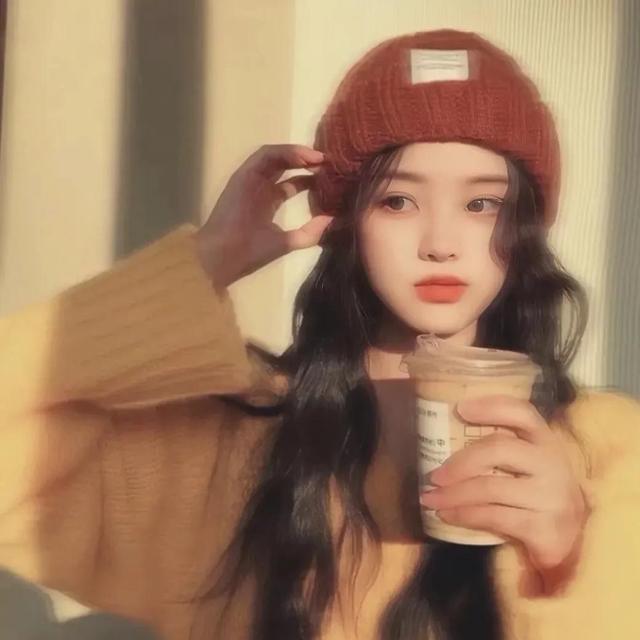 漂亮小姐姐图片，高清漂亮小姐姐的真人头像 俞人间-  ‘玫瑰可以在荒野盛开 深海也可以有星光.’微信（小裙子都觉得怀才不遇）