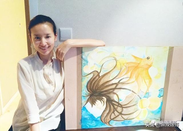 潘粤明年轻时的民国戏，十年前董洁王大治的瓜