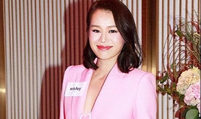 黄宗泽和胡杏儿，胡杏儿爆与相恋8年黄宗泽分手原因（甩了相爱7年的黄宗泽）