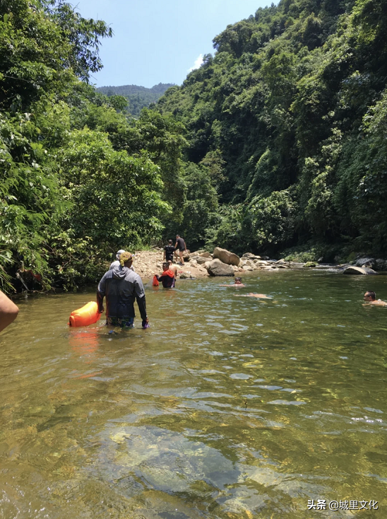 南宁周边游玩推荐可玩水，一个半小时就能到达的避暑清凉宝藏地