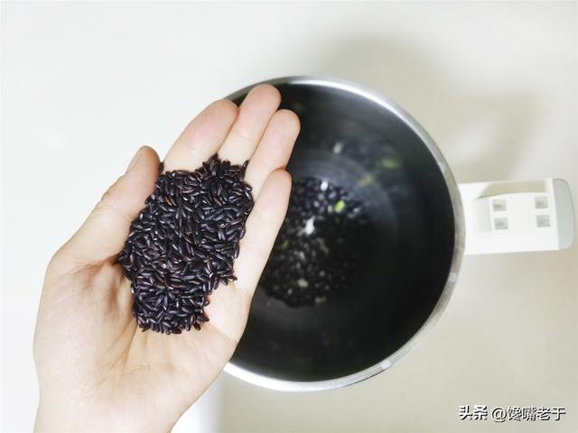 吃什么主食减肥效果最好最快，晚上饿是在消耗脂肪吗（粗粮倒数第一）