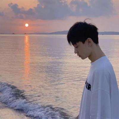 精选男女情头系列。，微信头像，精选男女情头系列。（一人一张cp情头一男一女）