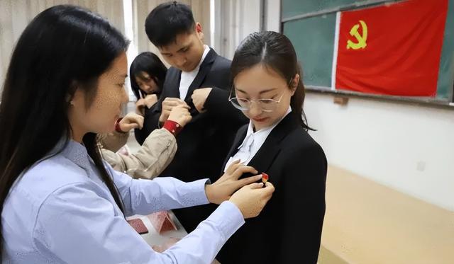 国企需要政审吗，进国企需要政审吗（公务员政审添“新规”）