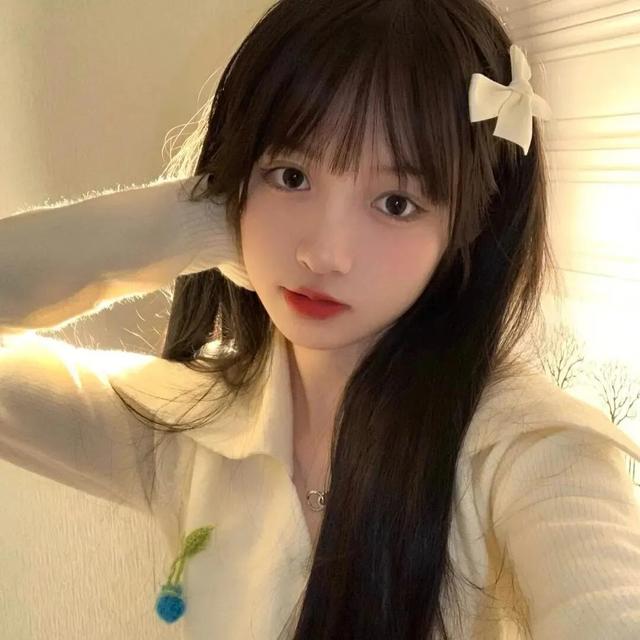 纯欲风头像第三弹只能爱我别无选择微信，纯欲风头像第三弹只能爱我别无选择（​希望你活得尽兴）