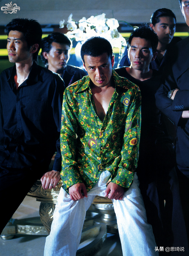 不是因为寂寞才想你歌词，不是因为寂寞才想你歌词含义（凭《无所谓》走红的杨坤）