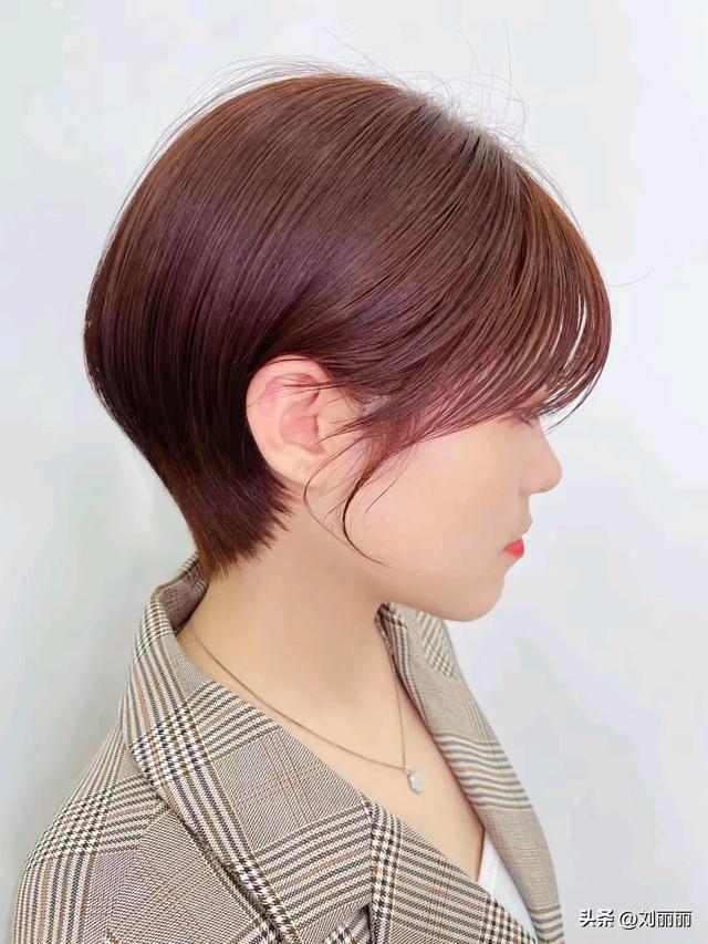 亚麻色头发适合什么女生，看看这14款，效果就是不一样