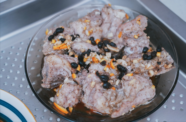 美的电烤箱怎么用，美的烤箱怎么用（美的D5微蒸烤炸一体机使用分享）