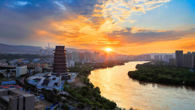 兰州市属于哪个省，兰州市是哪个省的（兰州是当之无愧的一线城市）