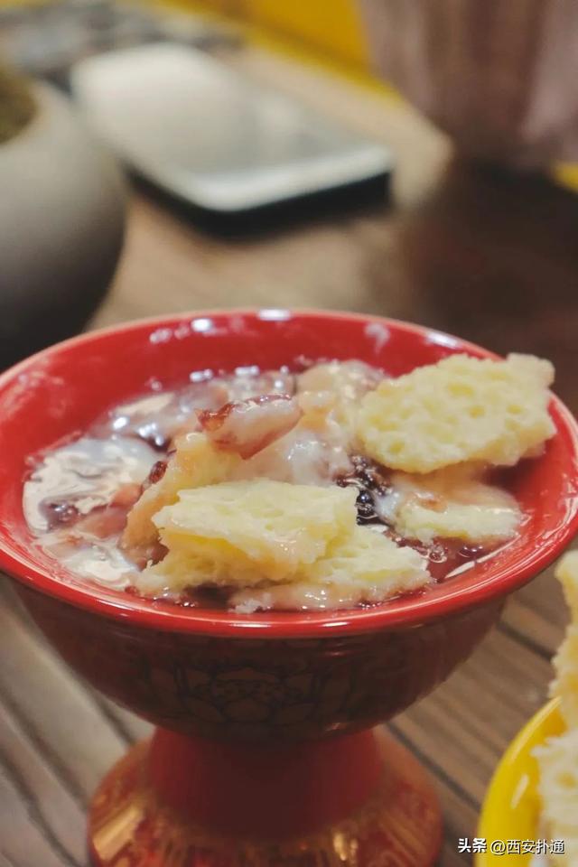 大雁塔附近的美食，西安苍蝇馆子大雁塔（大雁塔“牦牛酸奶”实测）