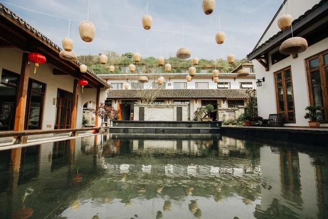 浙江临海旅游景点，台州临海附近的旅游景点推荐（人气排名浙江省第二的临海）