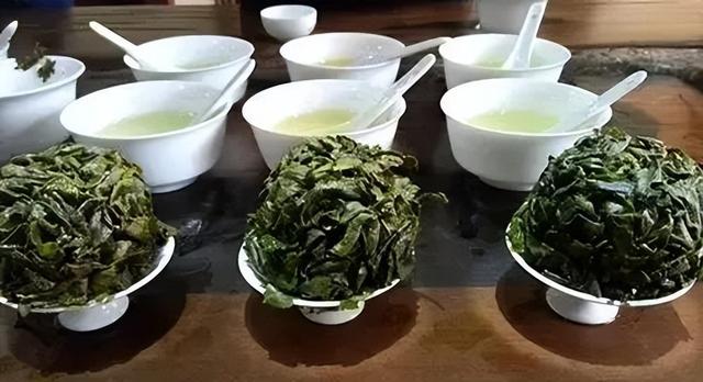 铁观音茶有哪几种呢，铁观音茶的种类（铁观音居然还能这样分类）