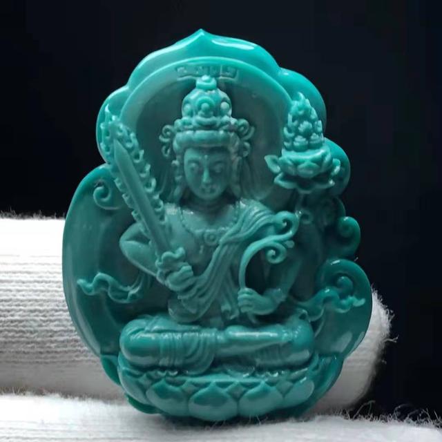 合成绿松石的鉴别方法，怎么辨别松石是合成的（简单实用的绿松石真、假识别技巧）