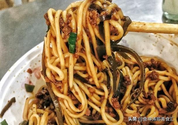 武汉特色小吃，武汉名小吃有哪些（湖北武汉美食小吃15大冷知识）