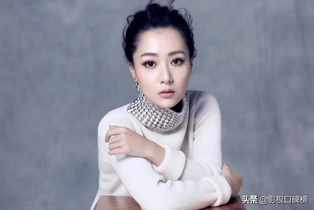 姓白的明星名字有哪些，姓白的明星（把董璇和白冰放在一起比较）