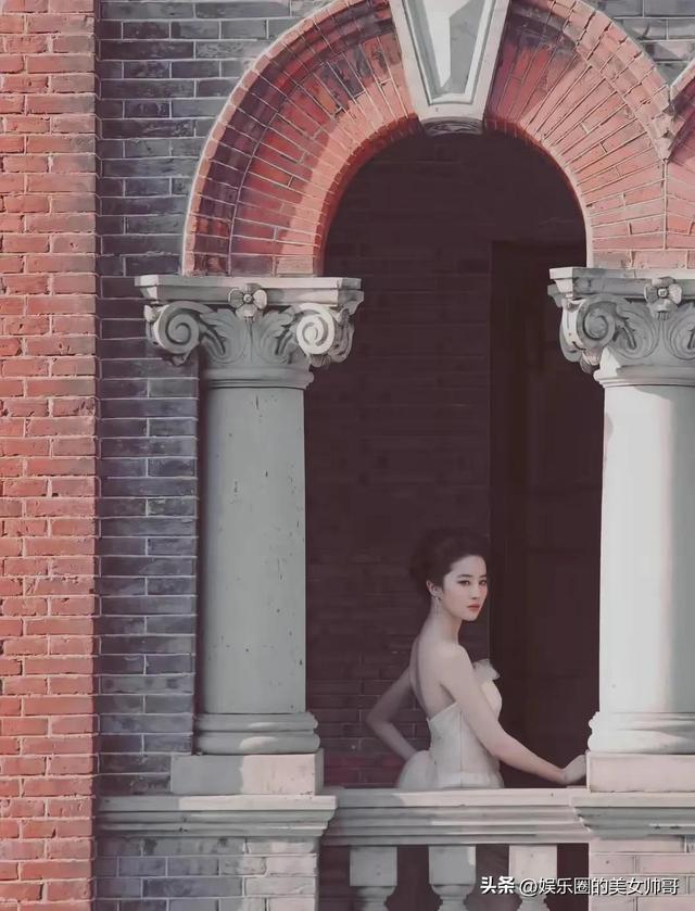 刘亦菲最新唯美图片，刘亦菲最新唯美图片壁纸（刘亦菲的8张美照）