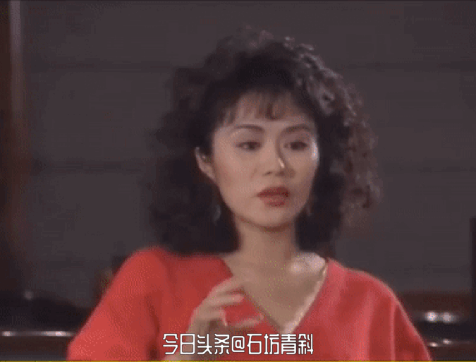 首届沙滩小姐从电影转战电视成金牌司仪，患抑郁症淡出娱乐圈