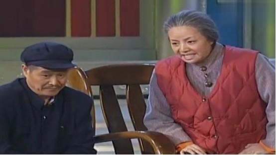 小品女演员名单大全，和潘长江演过小品的女演员都有谁（春晚40年小品演员大盘点）