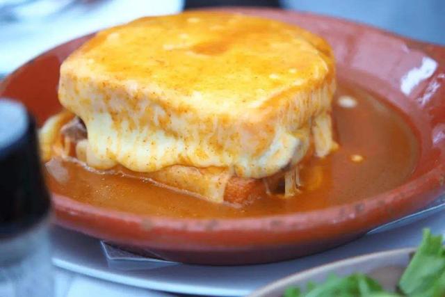 西班牙不得不吃的美食，西班牙不得不吃的美食有哪些（葡萄牙必吃的美食）