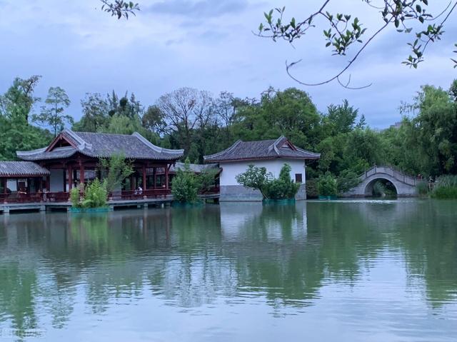 成都网红打卡景点，成都网红打卡景点推荐（这6个地方一定不可错过）