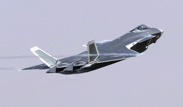 东风100导弹，df100是什么导弹（东风100更是震撼世界）