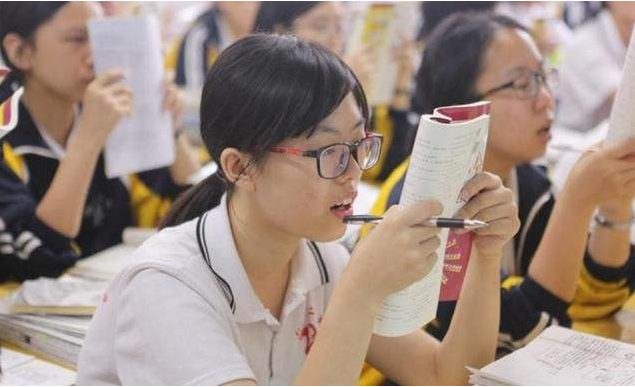 高三补习有用吗，高三有必要补课吗（高三下半学期很重要）