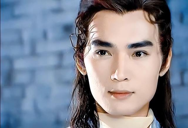 细数何润东多年角色，明明是帅哥演主角总能被超越，现成古装丑男