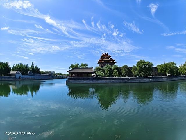 iQOO 10 Pro影像实测，双5000万主摄表现如何？