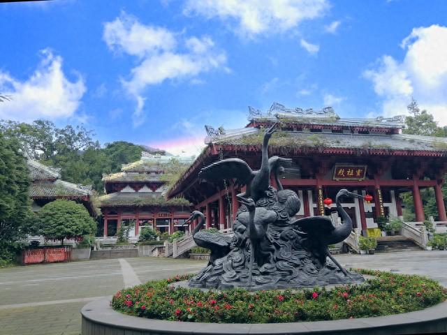 鹤鸣山-道教四大名山之一