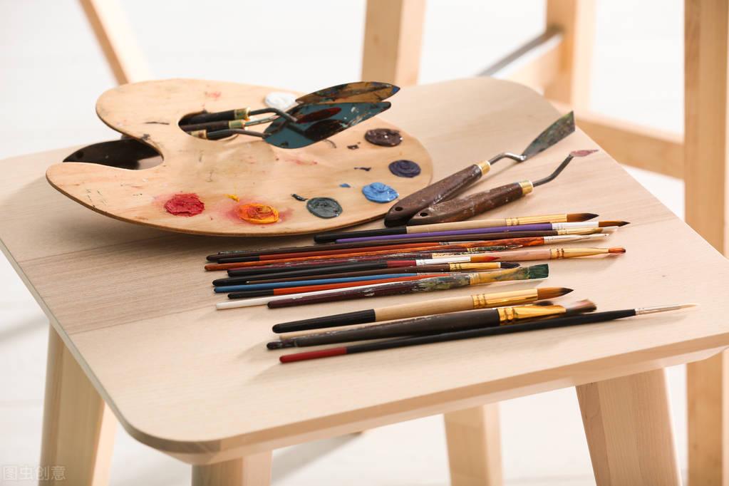 美术类艺考生可以报哪些专业好就业，美术生有前景的5大专业