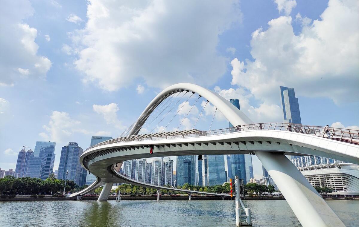 广州二沙岛房价(广州哪里房价最贵)