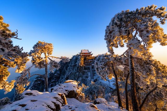 九华山月身宝殿，九华山万佛塔游玩攻略（安徽祈福旅行最美的地方竟是这）