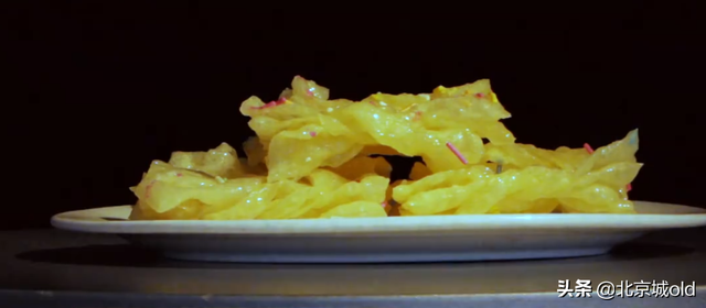 备受好评的肉末烧饼，豌豆黄儿的读音