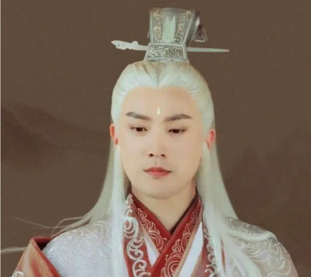 中国名人白头发人物图片